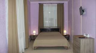 Гостиница Сити Отель Уфа Стандартный двухместный номер с 1 кроватью или 2 отдельными кроватями-1